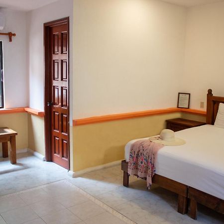 Hotel Vista Caribe 5Ta Av A 5 Pasos De La Playa Playa del Carmen Dış mekan fotoğraf