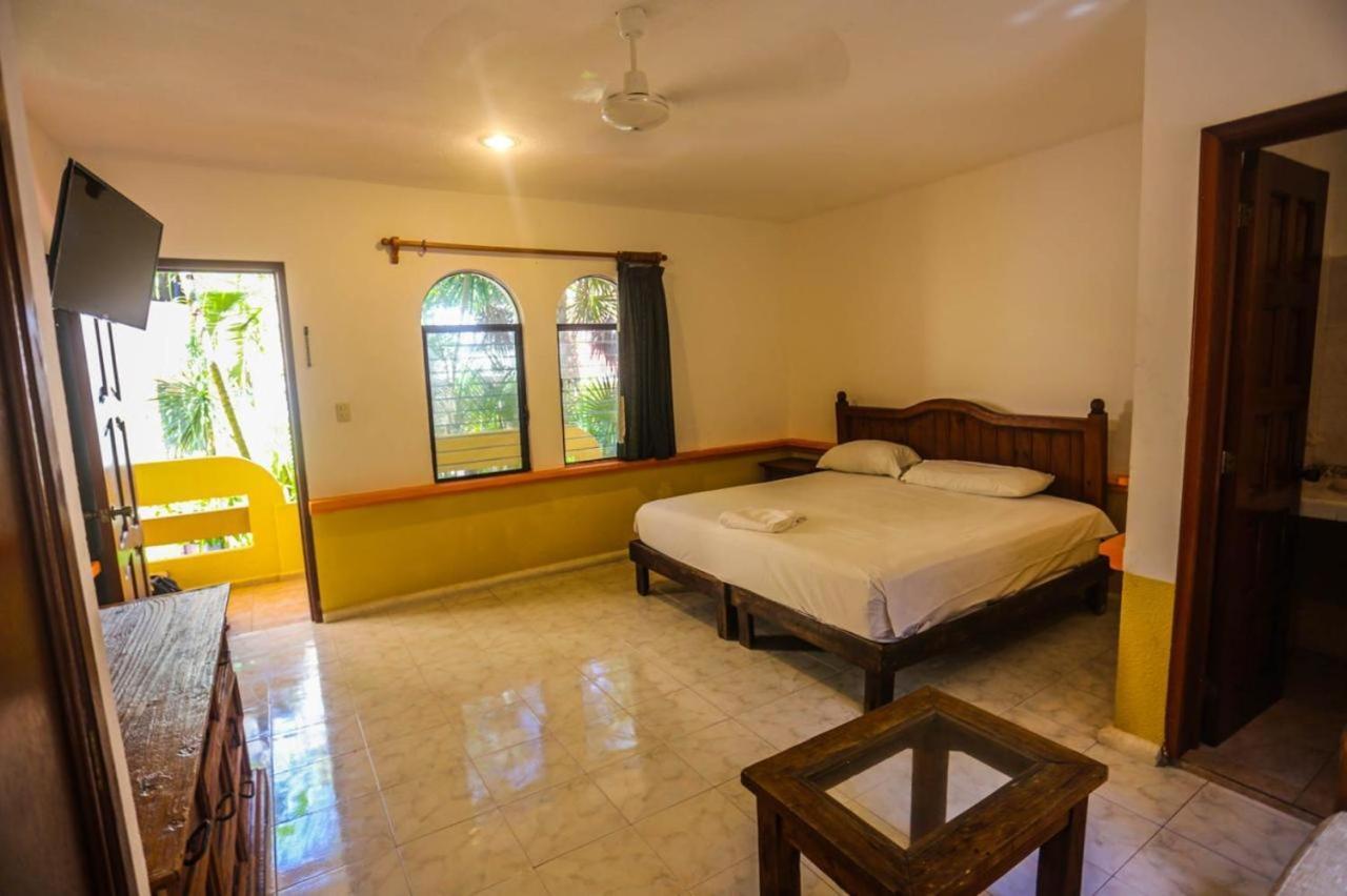 Hotel Vista Caribe 5Ta Av A 5 Pasos De La Playa Playa del Carmen Dış mekan fotoğraf