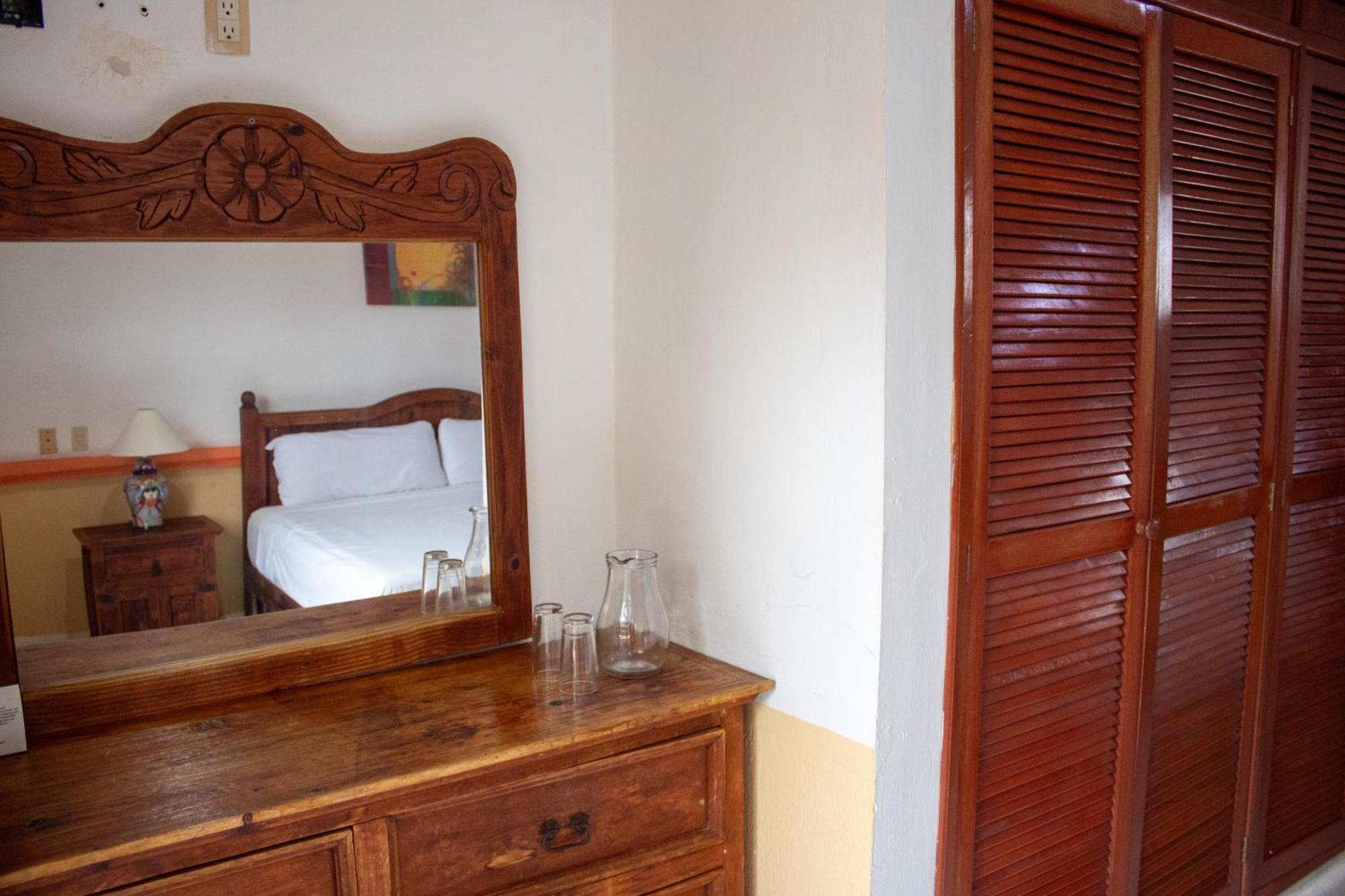 Hotel Vista Caribe 5Ta Av A 5 Pasos De La Playa Playa del Carmen Dış mekan fotoğraf