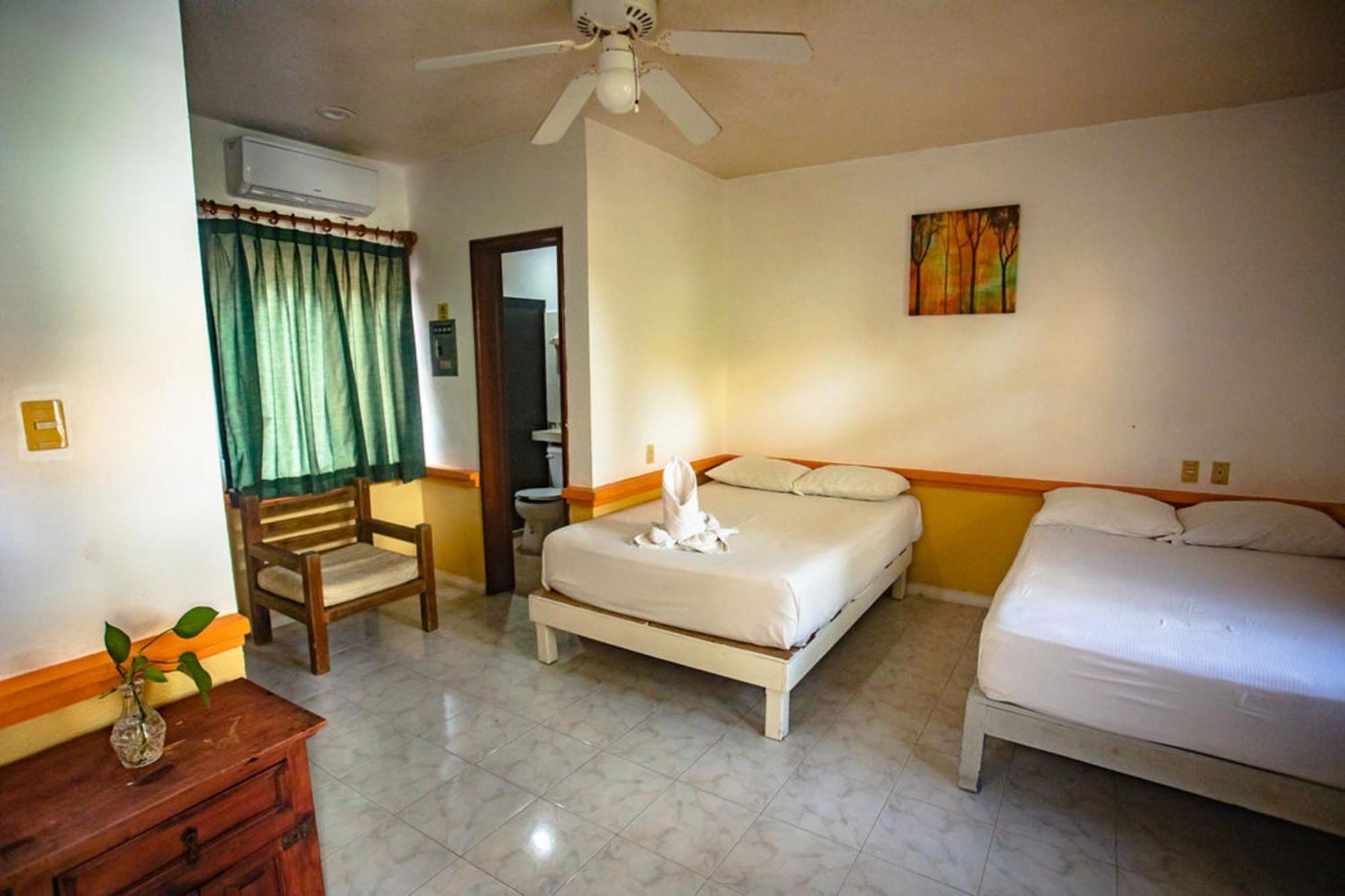 Hotel Vista Caribe 5Ta Av A 5 Pasos De La Playa Playa del Carmen Dış mekan fotoğraf