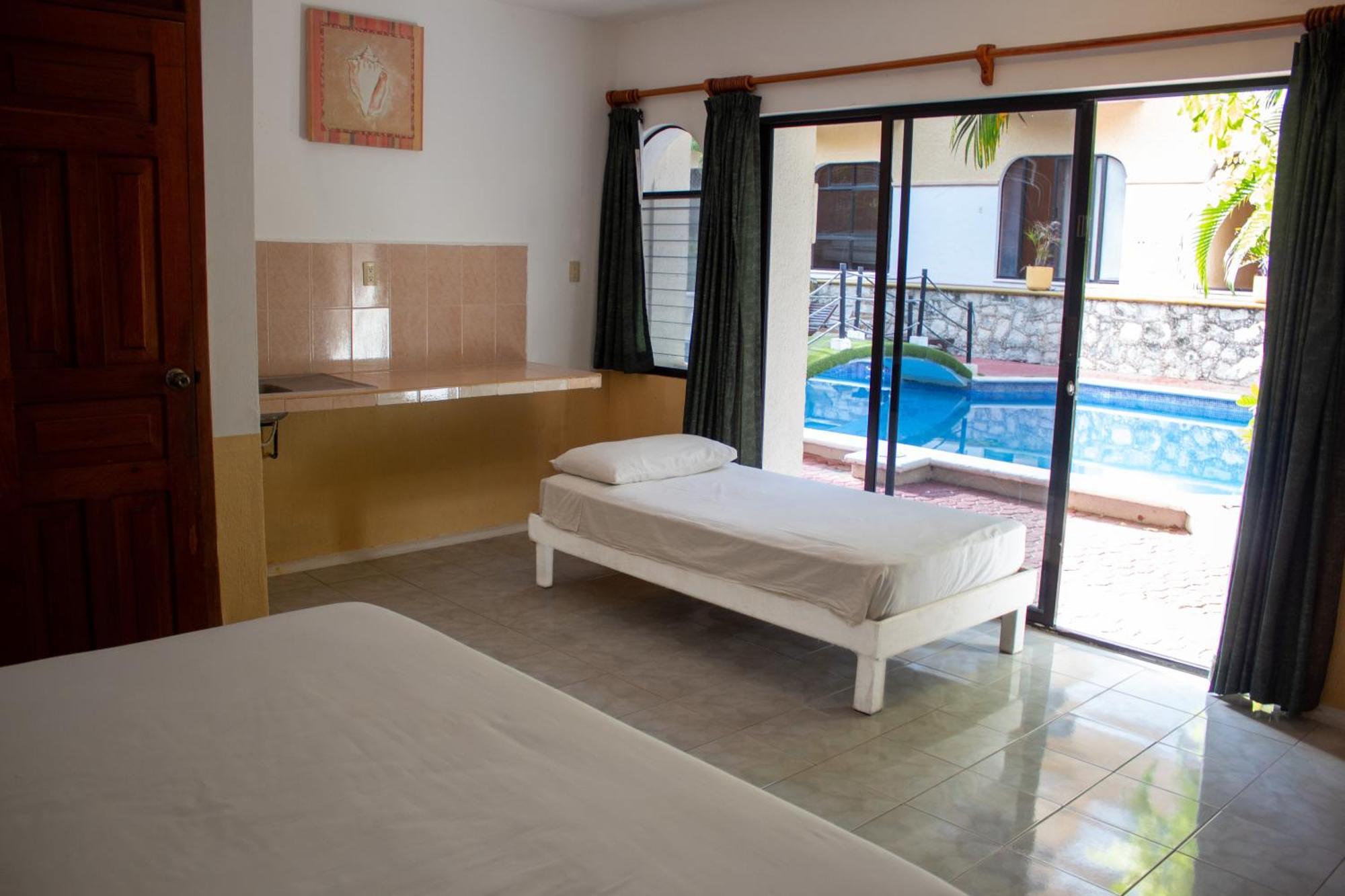 Hotel Vista Caribe 5Ta Av A 5 Pasos De La Playa Playa del Carmen Dış mekan fotoğraf